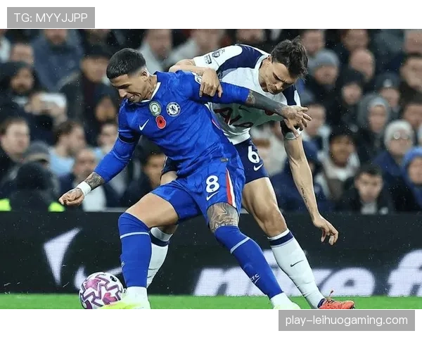 切尔西官方确认：中场核心恩佐-费尔南德斯因脚踝伤势将缺席四月剩余比赛